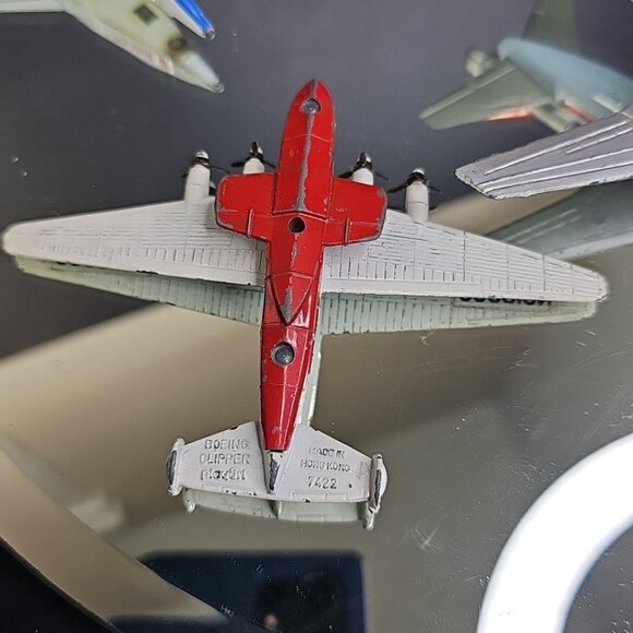 Diecast Planes 5pcs For Parts Or Repair Spaceshuttle DC-10 VC-10 Ertl Hong Kong - Picture 3 of 15